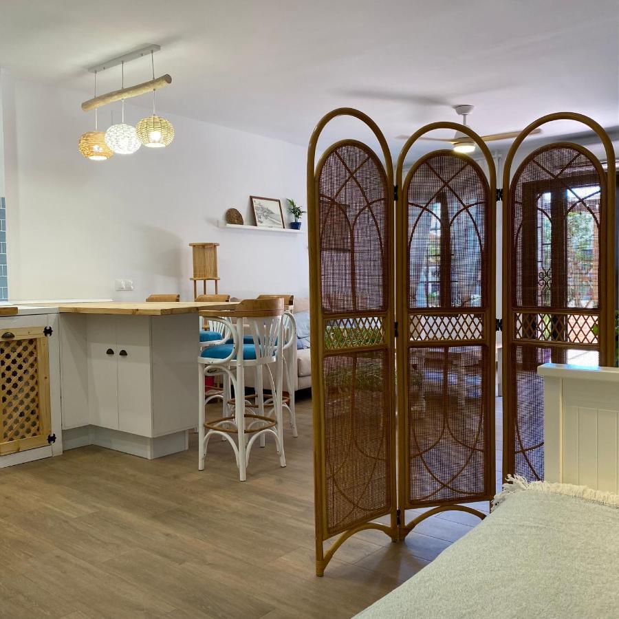 Apartamento La Carihuela Torremolinos Luaran gambar